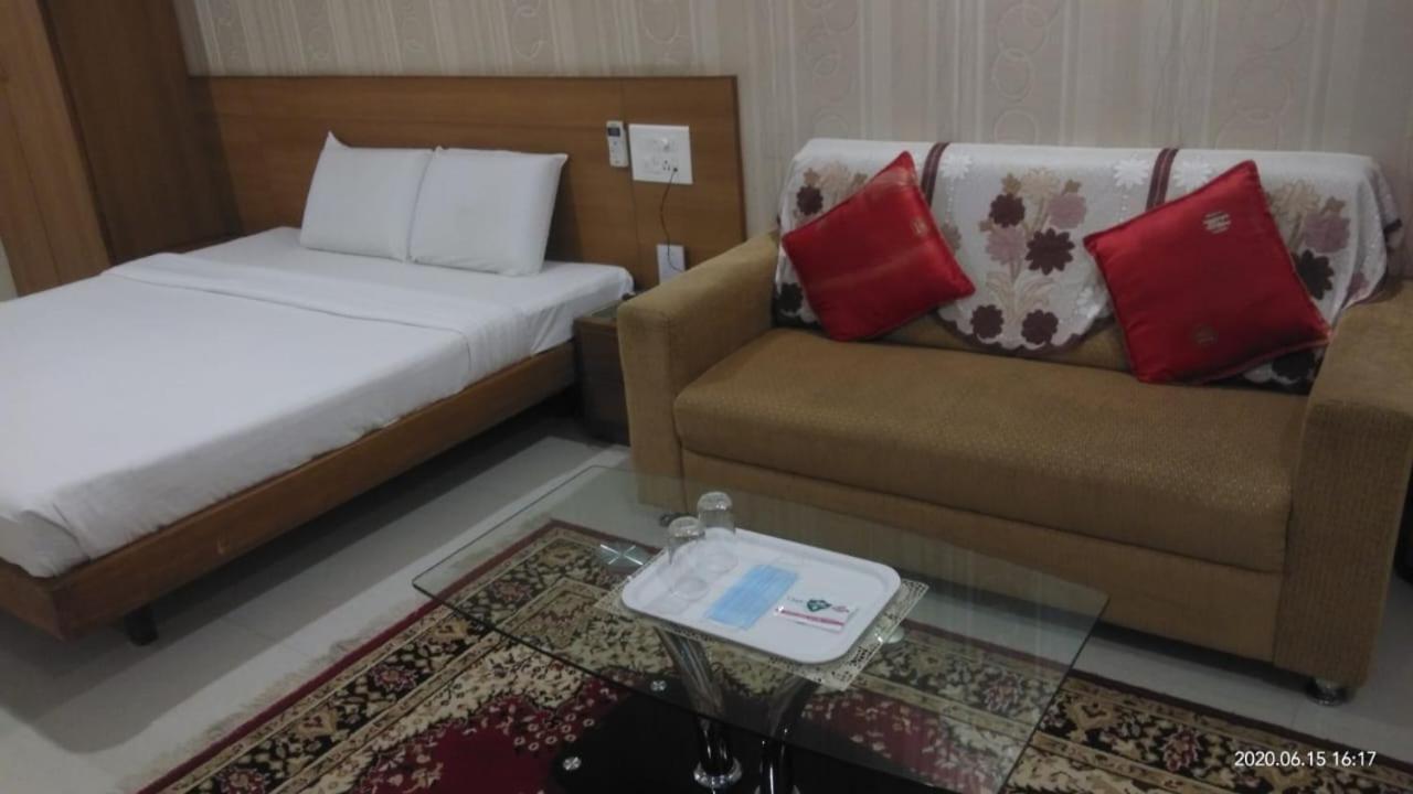 Hotel Apple Park Coimbatore Exterior photo