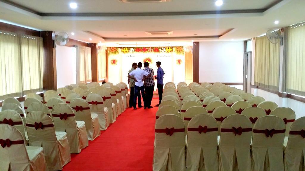 Hotel Apple Park Coimbatore Exterior photo